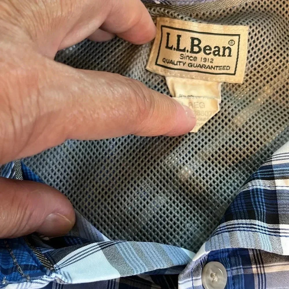 L.L Bean Shirt - Picture 3 of 3